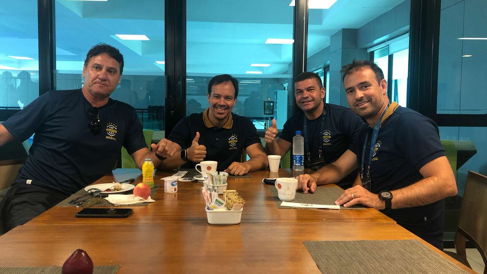 Sidney Moraes fecha graduação máxima da CBF Academy