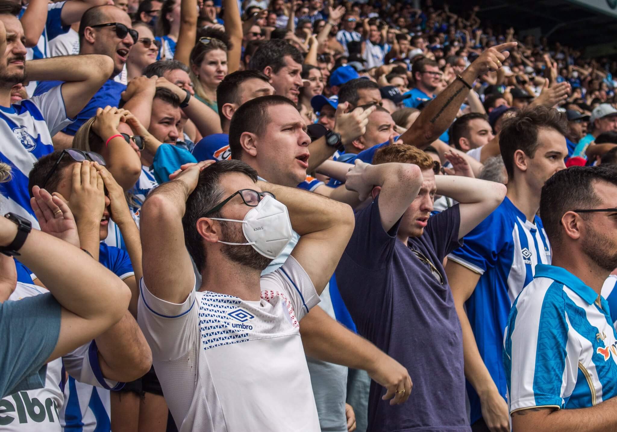 Torcida Laysa Silva 01 ori