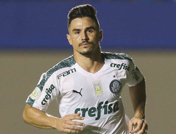 Bigode grosso: Willian participou de todos os jogos do Palmeiras no ano -  ISTOÉ Independente