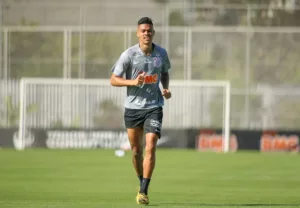 Cearense: Volante do Corinthians diz que tem acerto encaminhado com o Ceará
