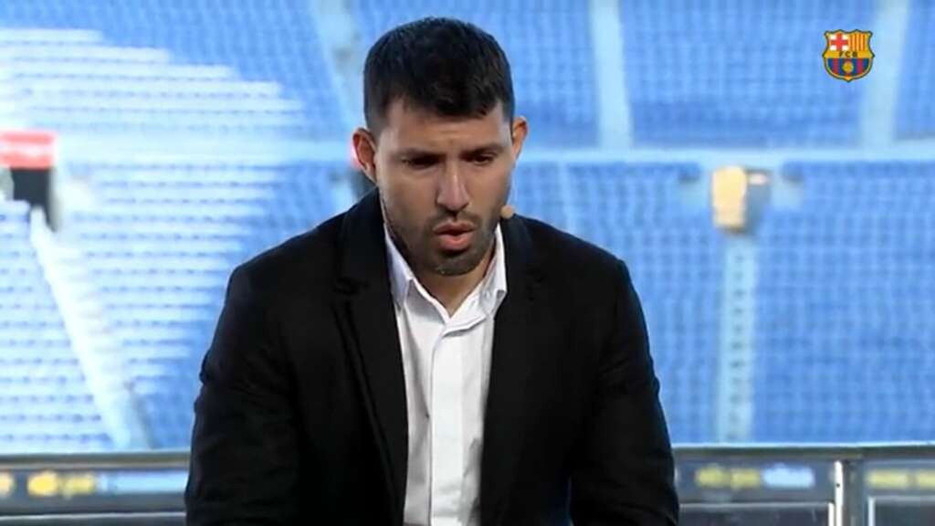 Emocionado, argentino Sergio Agüero anuncia aposentadoria do futebol aos 33 anos