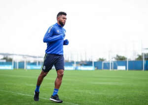 Atacante do Palmeiras confirma negociação com clube colombiano