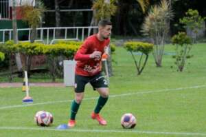 Paulista A2: Reforço, atacante quer recolocar Portuguesa na elite