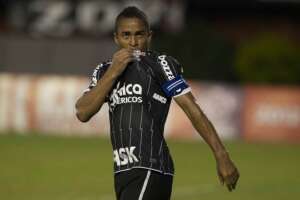 Agora é oficial! Jorge Henrique, ex-Corinthians, é anunciado por clube catarinense