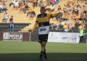 Paulistão: Santo André acerta volta de volante que subiu na Série C