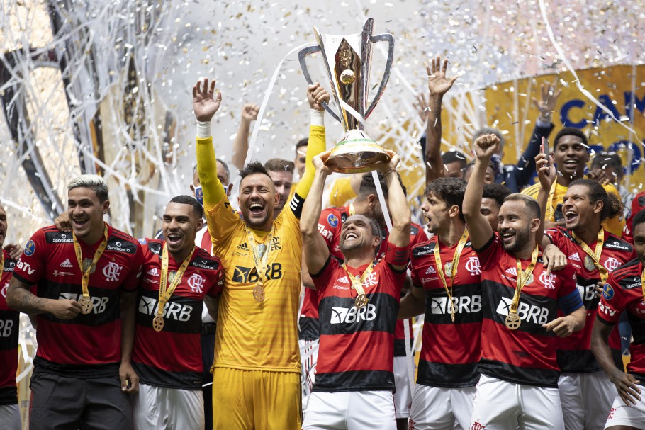 Flamengo lidera ranking nacional de clubes; veja colocação do seu time