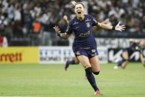 PAULISTA FEMININO: Com recorde de público, Corinthians vence São Paulo e é tricampeão