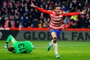 ESPANHOL: Atlético de Madrid sofre virada do Granada e fica longe dos líderes