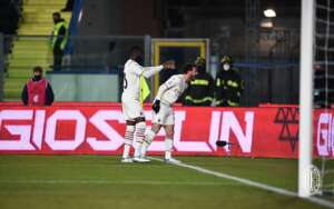 ITALIANO: Napoli perde em casa para o Spezia; Milan derrota o Empoli