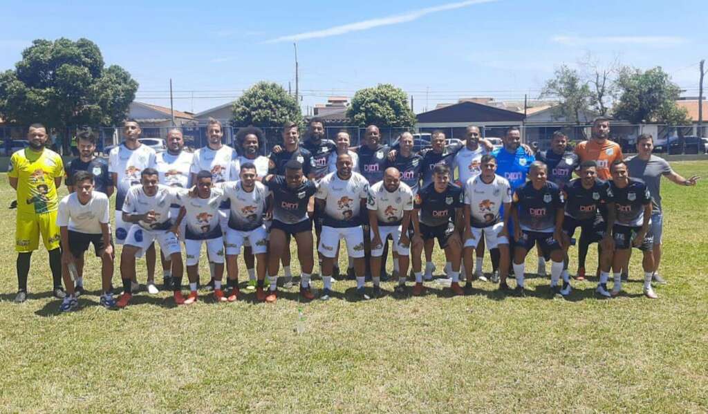 Jogo beneficente organizado pelo zagueiro Diego Jussani, em Americana, arrecada uma tonelada de alimentos