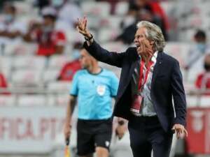 Português: Reunião define permanência de Jorge Jesus no Benfica