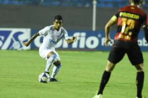 Paulistão: São Bernardo perde atacante campeão para o Santa Cruz