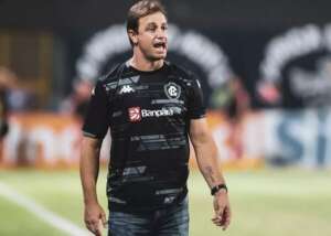 Ex-técnico de Cruzeiro e Guarani ganha força na Chapecoense