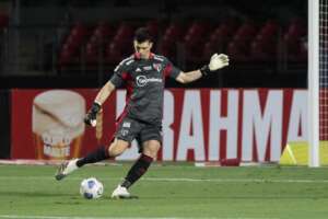 Volpi aceita críticas após nova derrota do São Paulo: 'Não tem nem o que falar'