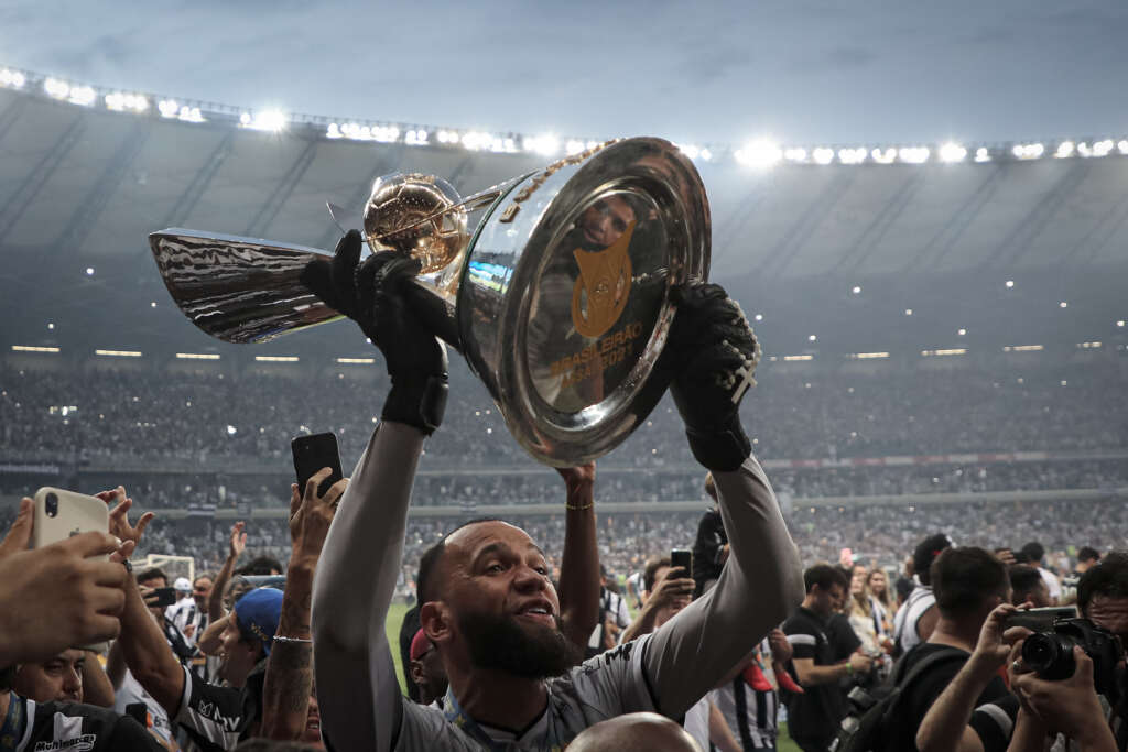 Campeão pelo Atlético-MG, Everson recorda passagem pelas 4 divisões do Brasil