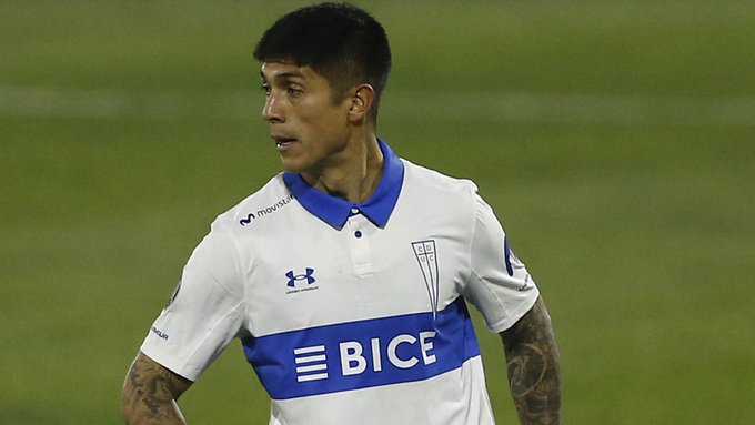 Universidad Católica-CHI confirma venda de zagueiro ao Palmeiras