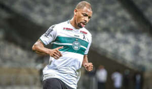 Mineiro: Avaí e Ceará disputam atacante Waguininho, encostado no Cruzeiro