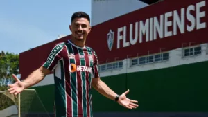 Carioca: Willian Bigode ganha a camisa 17 e fala em fazer 'história bonita' no Fluminense