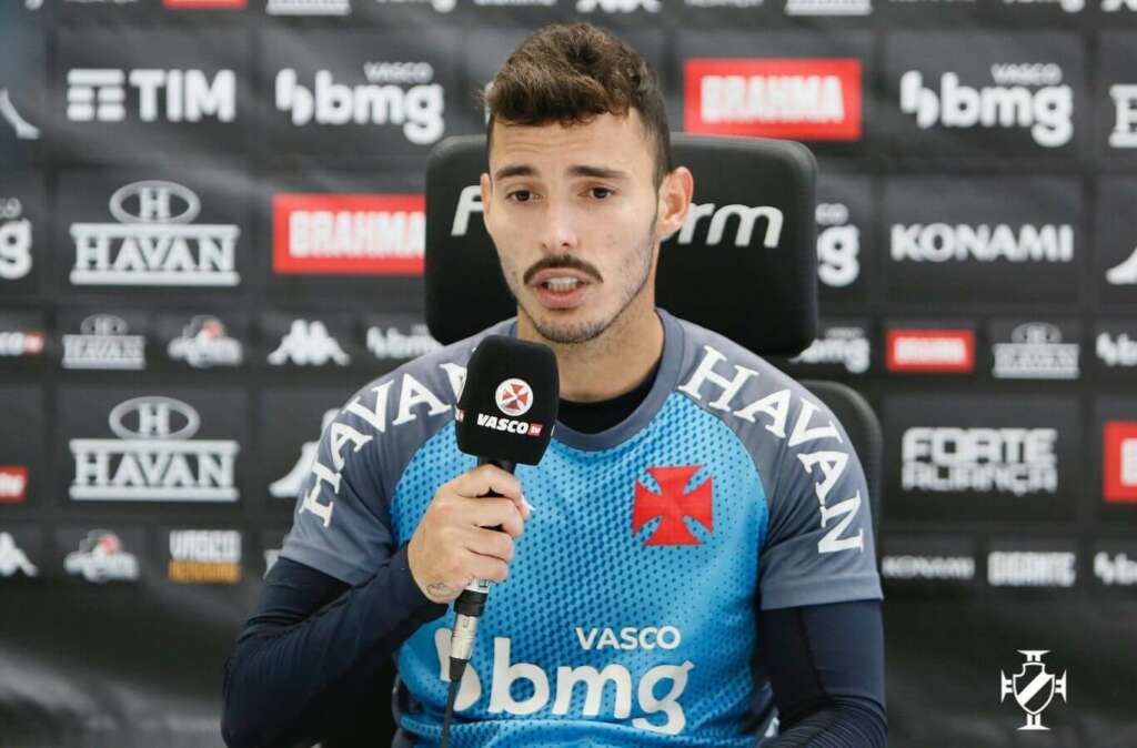 Ex-Santos se despede do Vasco, que também confirma saída de cria da base