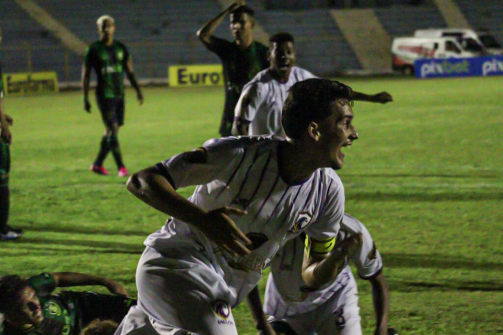 Copa SP: Falcon empata com o América-MG na estreia e técnico destaca empenho dos atletas