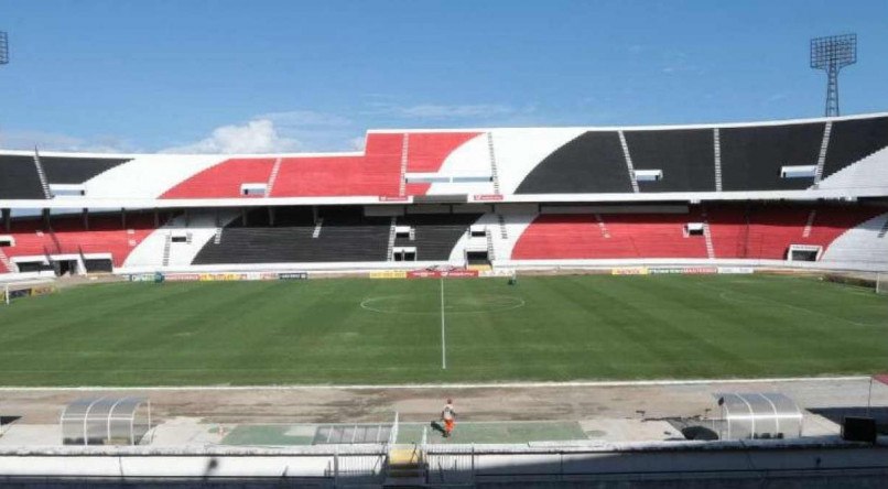 Pernambucano: Santa Cruz tem estreia adiada em casa por estádio irregular