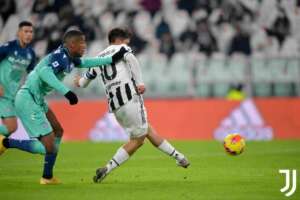 ITALIANO: Juventus vence a Udinese e cola no G-4; Dybala não comemora seu gol