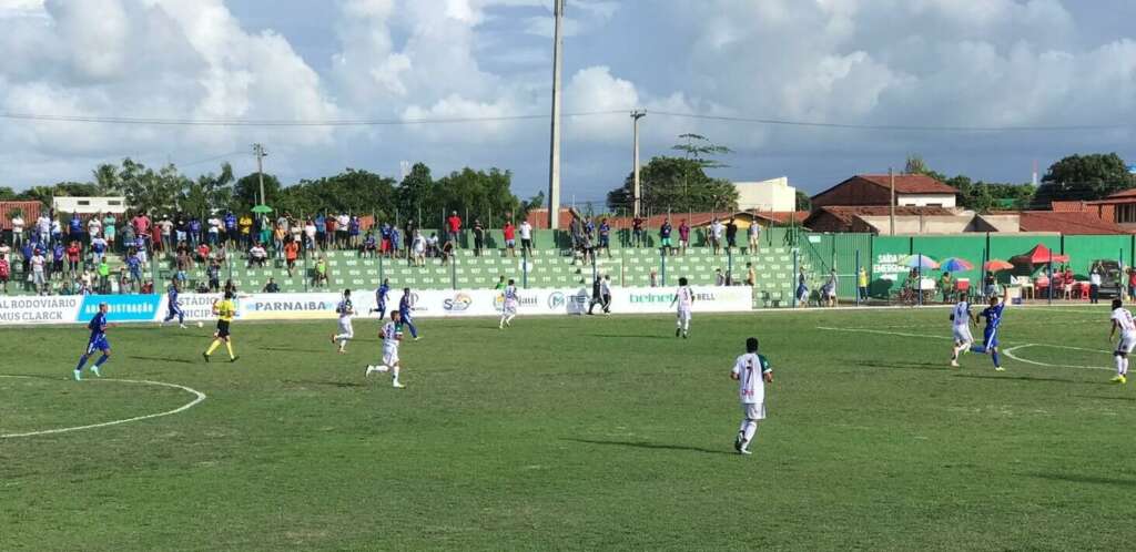 PIAUIENSE: Fluminense supera Parnahyba e larga na frente