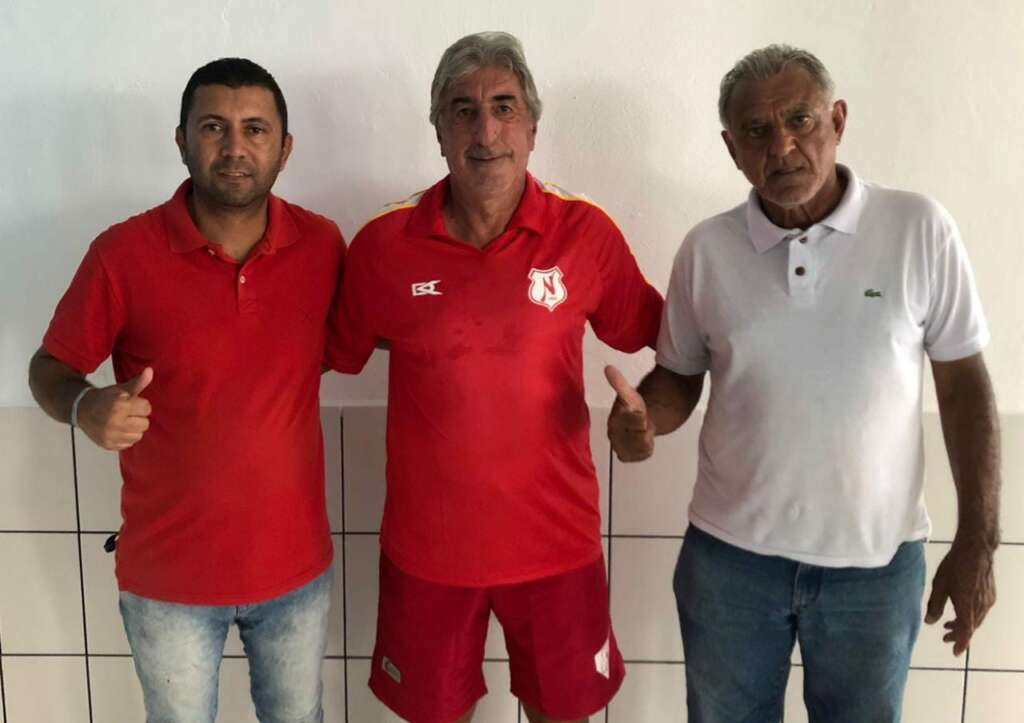 Diretor do América-SP marca presença em pré-temporada de time roraimense