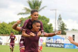 Imperdível! Narrador da Copa SP faz sucesso mais uma vez, agora narrando golaço: 'Aquele famoso tiro de 12'