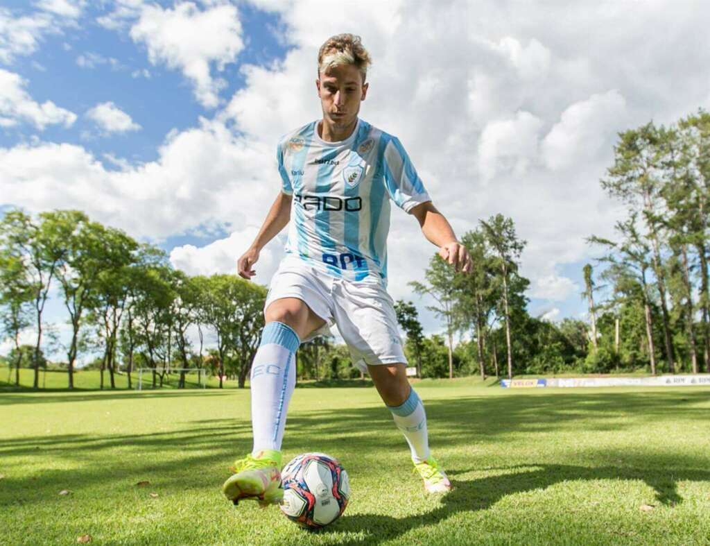 Paranaense: Clube da Série B oficializa inscrição de youtuber