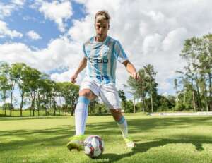 Paranaense: Clube da Série B oficializa inscrição de youtuber