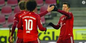 ALEMÃO: Com 3 gols de Lewandowski, Bayern goleia Colônia e mantém folga no topo
