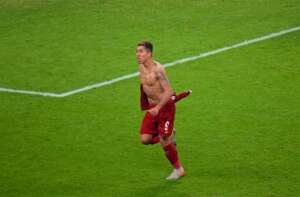 Inglês: Roberto Firmino é oferecido a gigante espanhol; Valor seria de R$ 104 milhões