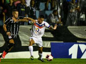 Copa SP: Volante comemora boa campanha do Resende na Copinha e projeta duelo com o Corinthians