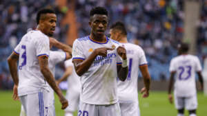 SUPERCOPA DA ESPANHA: Vinicius Júnior marca e Real elimina Barcelona na prorrogação