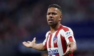 Elimintórias: Tite afirma que Renan Lodi ficou fora da convocação por não estar vacinado