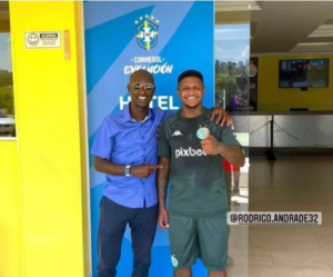 Ainda sem oficializar retorno, volante titular volta a treinar no Guarani