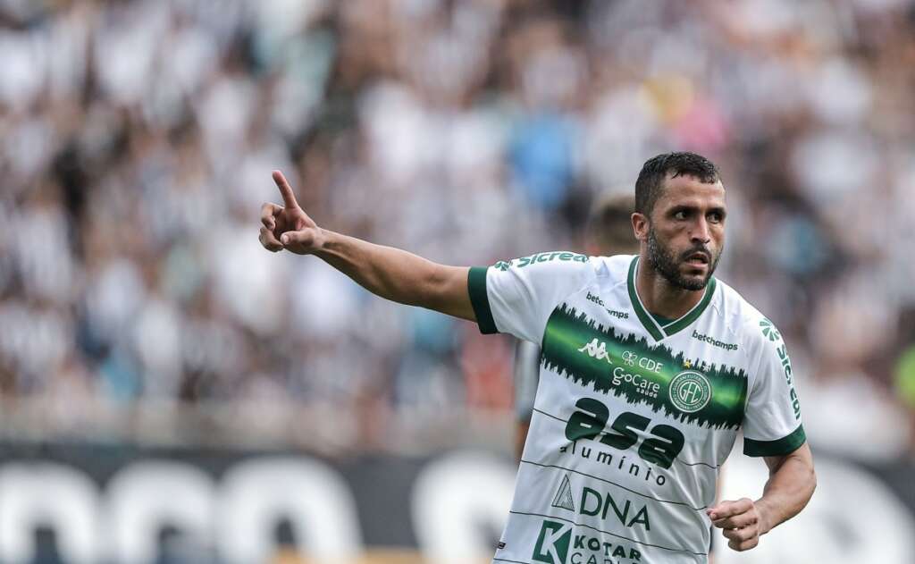 Paulistão: Ferroviária tem interesse em zagueiro do Guarani