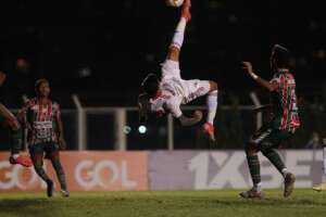 COPA SP: São Paulo tem dificuldades para vencer e Cruzeiro goleia na estreia