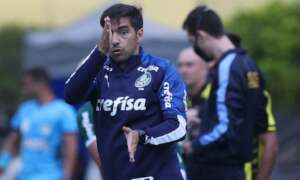 Paulistão: Abel Ferreira convoca torcida do Palmeiras para última partida antes do Mundial