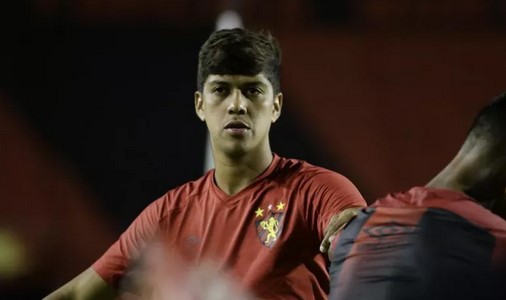 Pernambucano: Volante do Sport cobra mais de R$ 3 milhões e pede rescisão