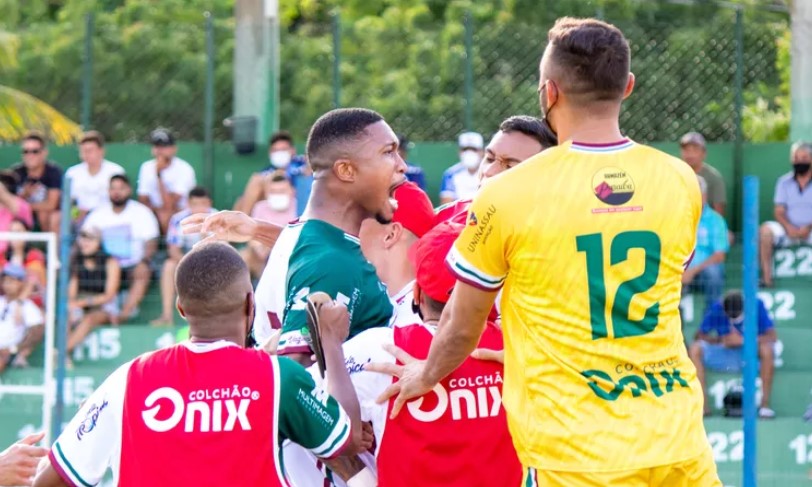 PIAUIENSE: Único a vencer na estreia, Fluminense abre a rodada diante do Flamengo
