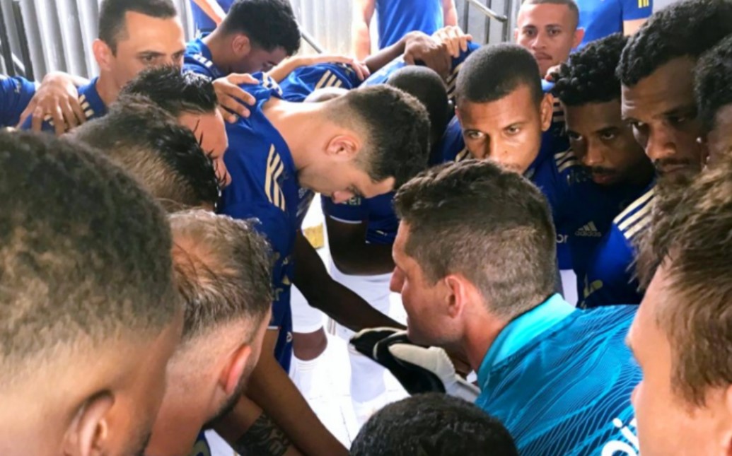 MINEIRO: Cruzeiro vence Athletic e mantém tranquilidade no início