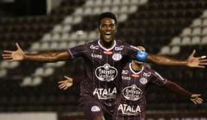 Ferroviária 1 x 0 Água Santa - Locomotiva aproveita pênalti e expulsão