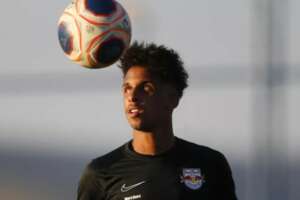 Paulistão: Guarani informa caso de covid-19 e meia não encara o RB Bragantino