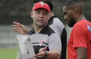 Paulista A2: Técnico comemora um ano à frente do Primavera: 'Muito motivado'