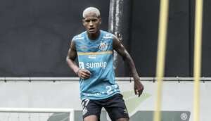 Paulistão: Ângelo deve reforçar o ataque do Santos diante do Mirassol