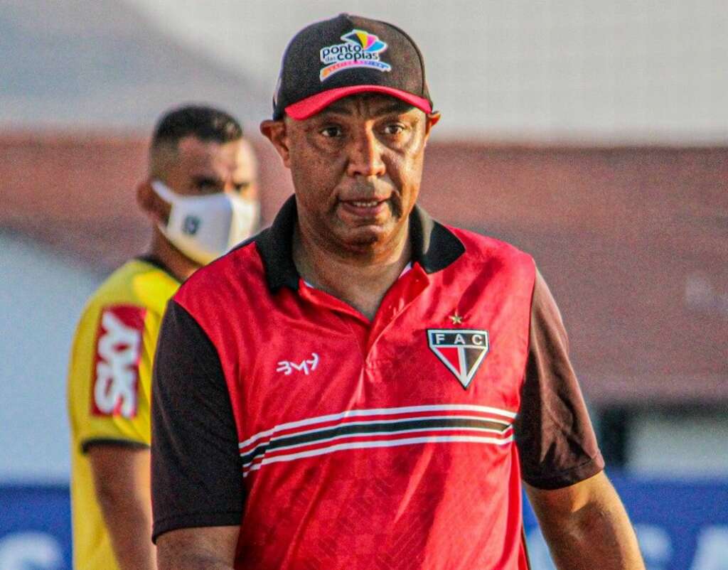 Cearense: Técnico do Ferroviário avalia gol sofrido nos acréscimos em estreia: “Isso é o futebol”