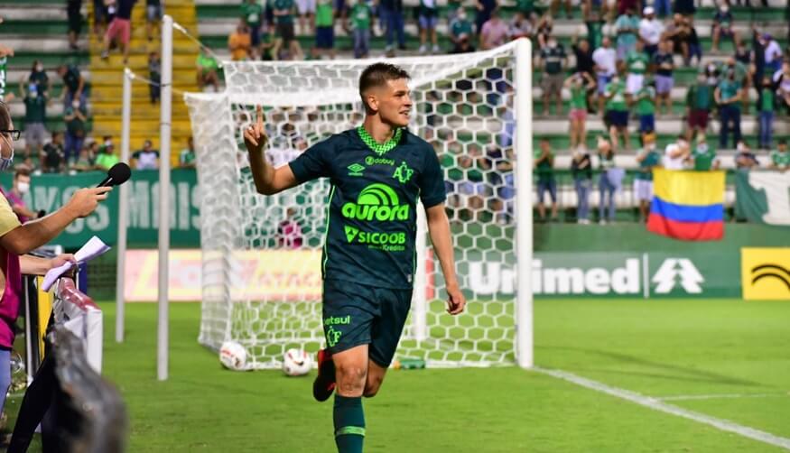 CATARINENSE: Em dia de mandantes, Chapecoense e Hercílio Luz dividem a liderança