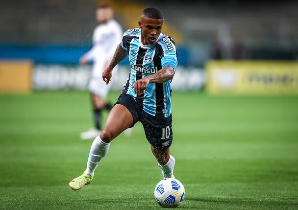 douglas costa atacante gremio1